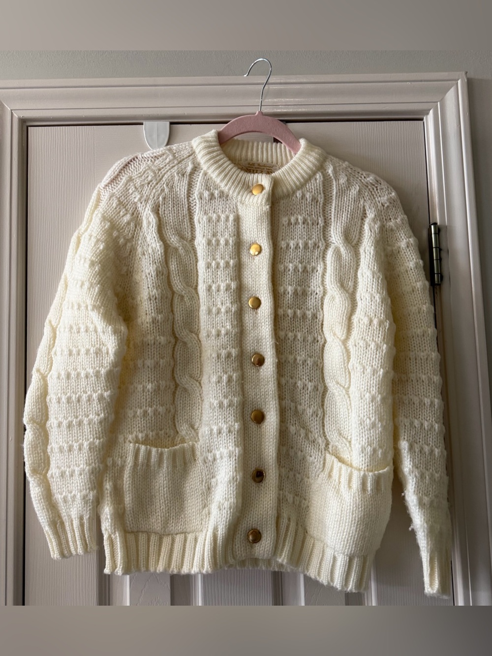 Vtg Millay Cream Cable Knit Gold Button Cardigan Sweater